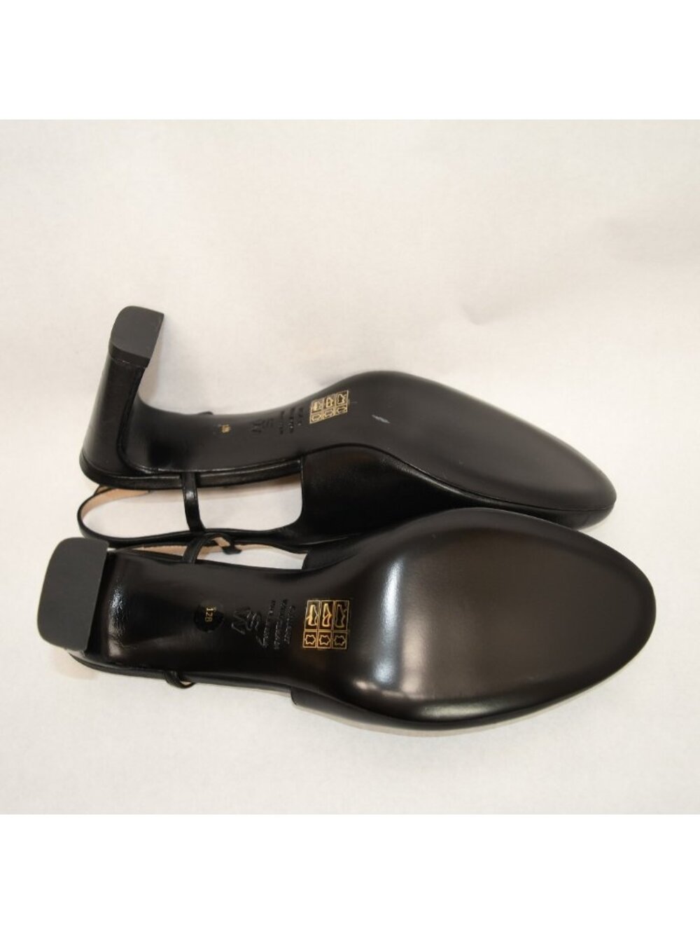 $550 STUART WEITZMAN BABETTE SLINGBACK PUMP BLACK LEATHER BLOCK 12 US (DD14) - Picture 6 of 6